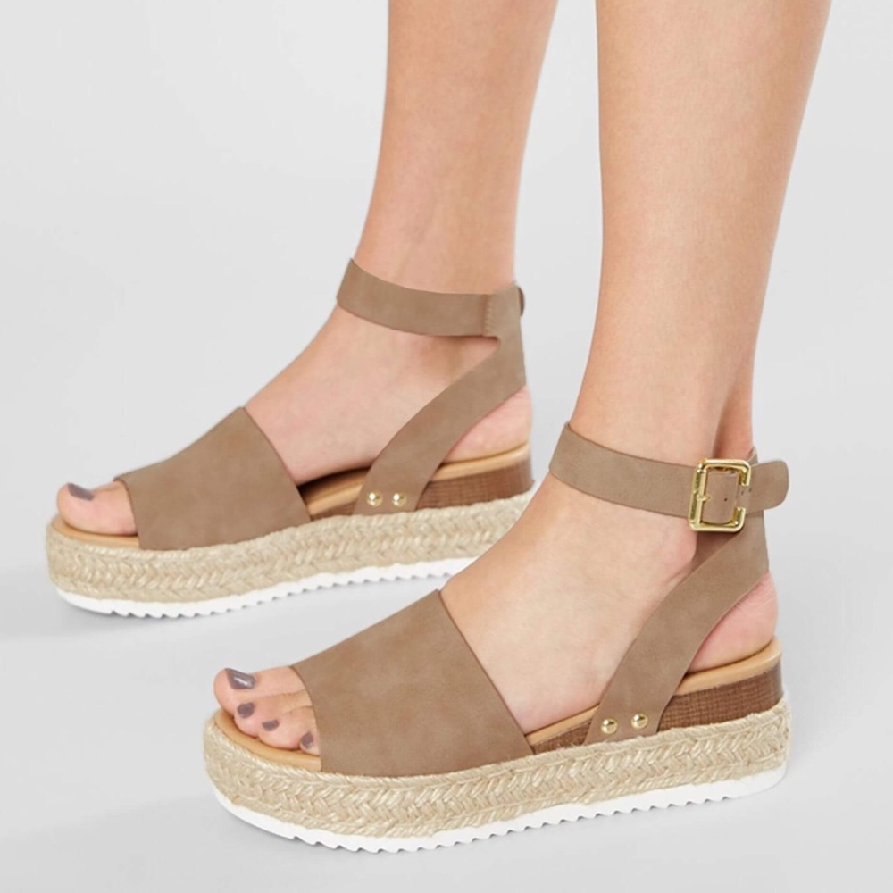 Women’s Tan Espadrille Platform Sandals with Ankle Strap